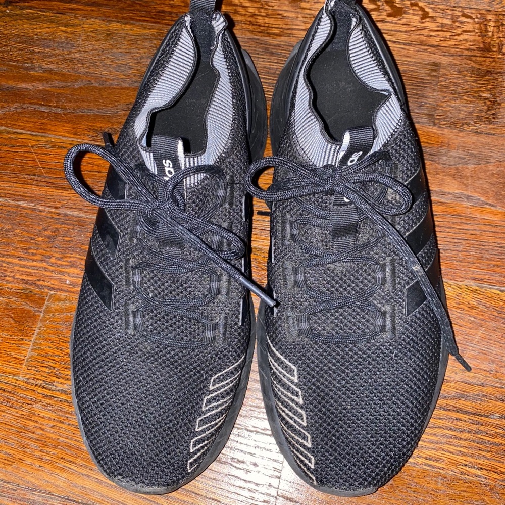 Adidas questar byd